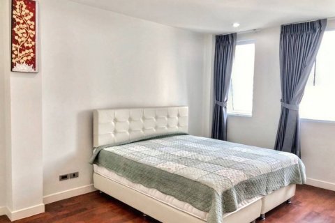 Condo in Bangkok, Thailand, 1 bedroom № 117141 - photo 3