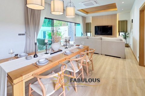 Chalet de 2 dormitorios en Chalong, Tailandia № 179260 - foto 5
