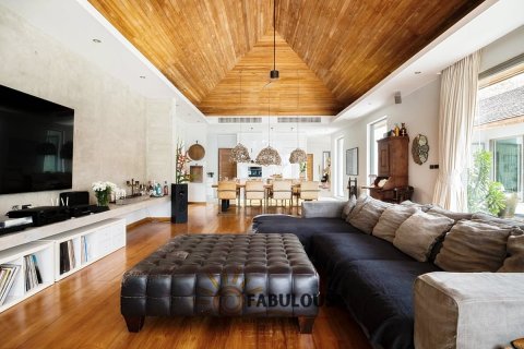 Chalet de 5 dormitorios en Pa Klok, Tailandia № 179263 - foto 5