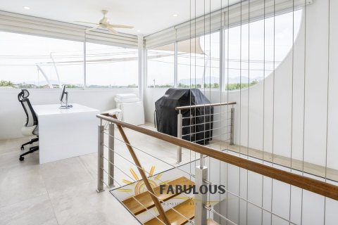 Chalet de 3 dormitorios en Bang Tao, Tailandia № 179262 - foto 13