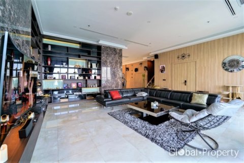 Off-Plan The Palm Wongamat Beach in Pattaya, Thailand № 28713 - Foto 3