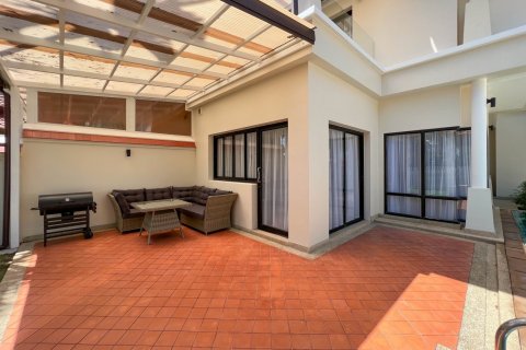 Casa de 4 dormitorios en Bang Tao, Tailandia № 3219 - foto 8