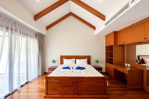 Casa de 4 dormitorios en Bang Tao, Tailandia № 3219 - foto 27