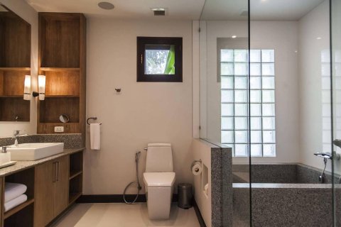 Casa de 5 dormitorios en Bang Tao, Tailandia № 3221 - foto 12