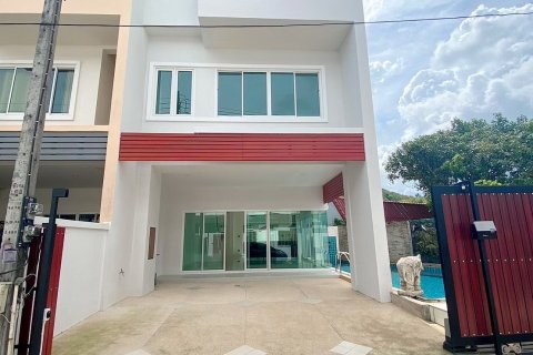 Villa à Phuket, Thaïlande 3 chambres № 147081