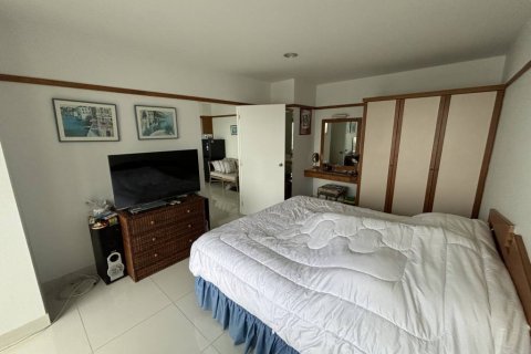 Condominio de 2 dormitorios en Hua Hin, Tailandia № 134545 - foto 2