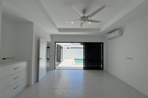 Chalet de 2 dormitorios en Surat Thani, Tailandia № 134544 - foto 9