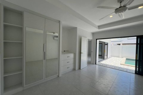 Chalet de 2 dormitorios en Surat Thani, Tailandia № 134544 - foto 8