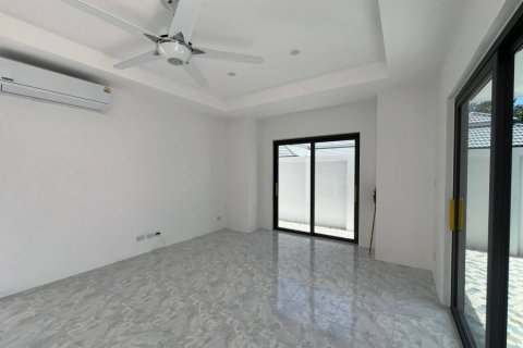 Chalet de 2 dormitorios en Surat Thani, Tailandia № 134544 - foto 7