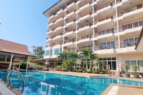 Sobre plano Emerald Palace Condominium en Pattaya, Tailandia № 68059