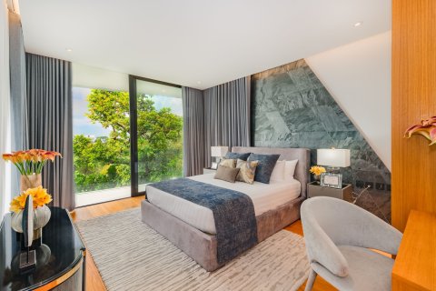 Chalet de 5 dormitorios en Phuket, Tailandia № 140720 - foto 17