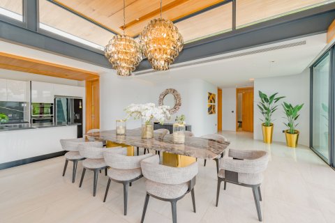 Chalet de 5 dormitorios en Phuket, Tailandia № 140720 - foto 16