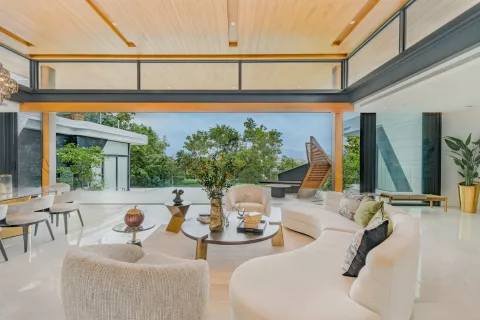 Chalet de 5 dormitorios en Phuket, Tailandia № 140720 - foto 15