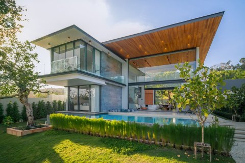 Villa in Phuket, Thailand 4 bedrooms № 141100 - photo 6