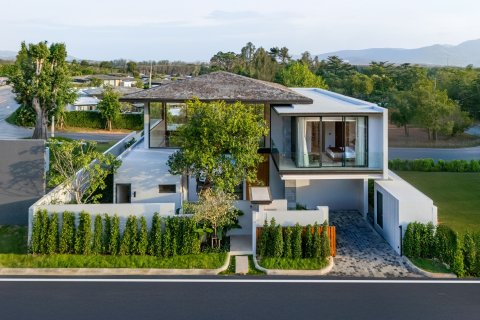 Villa in Phuket, Thailand 4 bedrooms № 141100 - photo 5