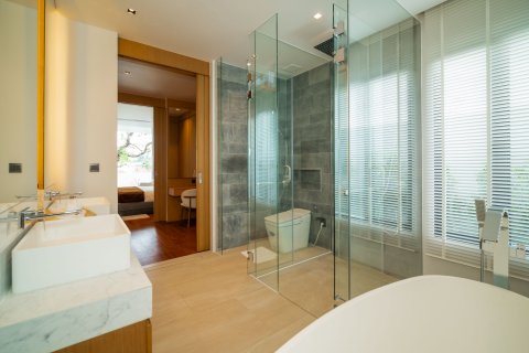Villa in Phuket, Thailand 4 bedrooms № 141100 - photo 20