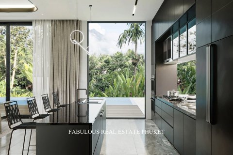 Chalet de 4 dormitorios en Bang Tao, Tailandia № 179729 - foto 13