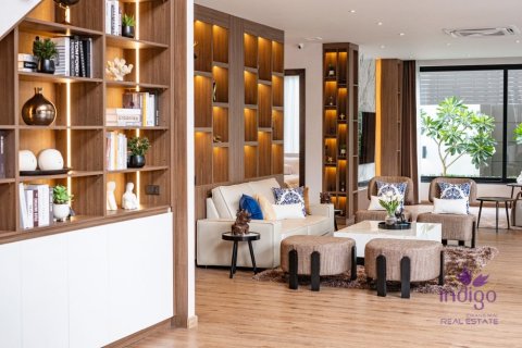 Casa de 5 dormitorios en Chiang Mai, Tailandia № 113975 - foto 15