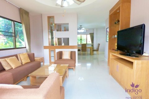 Casa de 3 dormitorios en San Sai, Tailandia № 113978 - foto 4