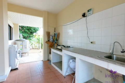 Casa de 3 dormitorios en San Sai, Tailandia № 113978 - foto 8
