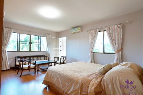 Casa de 3 dormitorios en San Sai, Tailandia № 113978 - foto 14