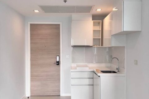 Condominio de 1 dormitorio en Bangkok, Tailandia № 146860 - foto 2