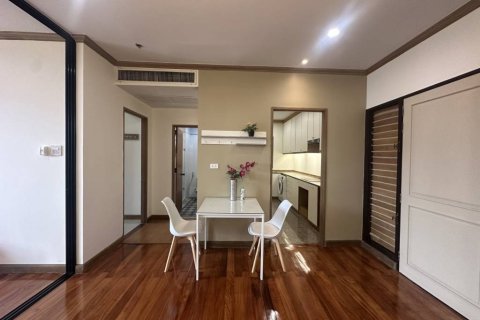 Condominio de 1 dormitorio en Khlong San, Bangkok, Tailandia № 146862 - foto 2
