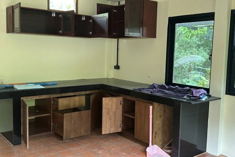 Chalet de 3 dormitorios en Surat Thani, Tailandia № 146861 - foto 6
