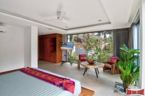 Chalet de 5 dormitorios en Surat Thani, Tailandia № 203237 - foto 3