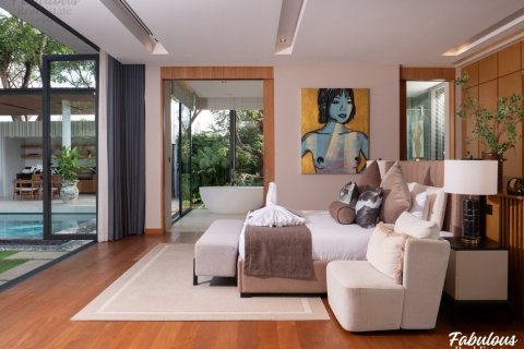 Chalet de 4 dormitorios en Bang Tao, Tailandia № 179202 - foto 13