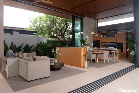 Chalet de 4 dormitorios en Bang Tao, Tailandia № 179202 - foto 8