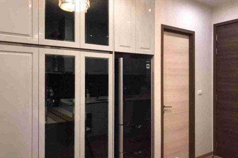 Condominio de 1 dormitorio en Thonburi, Bangkok, Tailandia № 183531 - foto 5