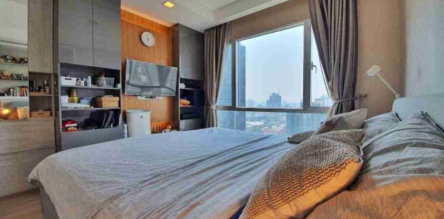Condominio de 2 dormitorios en Bangkok, Tailandia № 183532