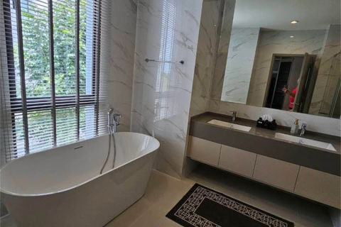 Haus in Bangkok, Thailand 5 Schlafzimmer № 189205 - Foto 4