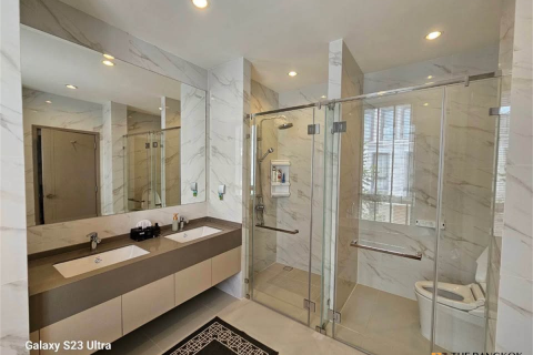 Haus in Bangkok, Thailand 5 Schlafzimmer № 189205 - Foto 2
