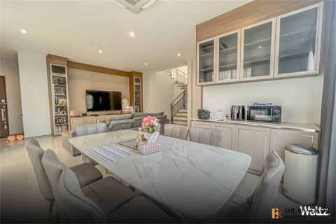 Haus in Bangkok, Thailand 5 Schlafzimmer № 189205 - Foto 6