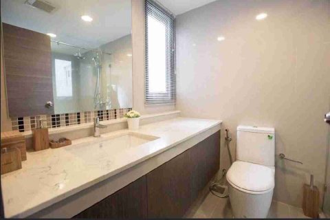 Condominio de 1 dormitorio en Bangkok, Tailandia № 183433 - foto 5