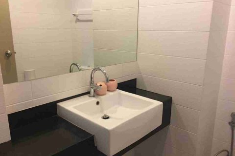 Condominio de 1 dormitorio en Phaya Thai, Bangkok, Tailandia № 183434 - foto 3