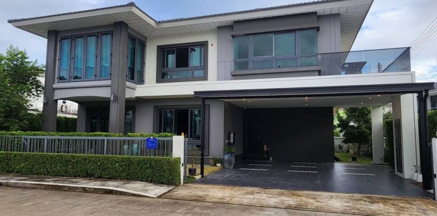Casa de 3 dormitorios en Phuket, Tailandia № 146771