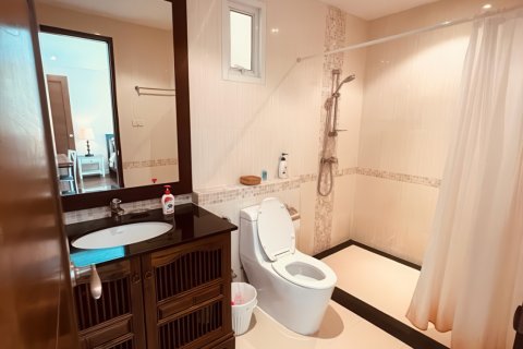 Apartamento de 3 dormitorios en Pattaya, Tailandia № 155623 - foto 20