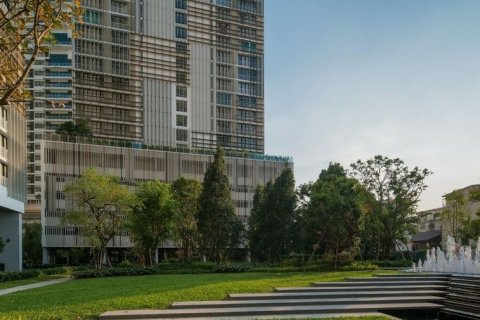 Estudio en el condominio en Khlong Toei, Bangkok, Tailandia № 158632 - foto 11