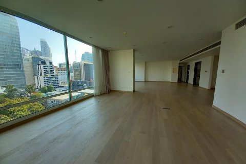 Condominio de 3 dormitorios en Bangkok, Tailandia № 157563 - foto 12