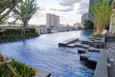 Condominio de 1 dormitorio en Bangkok, Tailandia № 157561 - foto 9