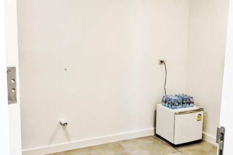 Condominio de 3 dormitorios en Bangkok, Tailandia № 157566 - foto 20