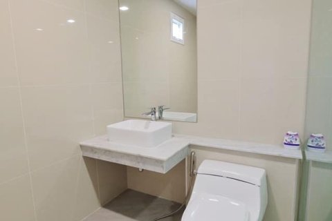 Condominio de 3 dormitorios en Bangkok, Tailandia № 157566 - foto 12