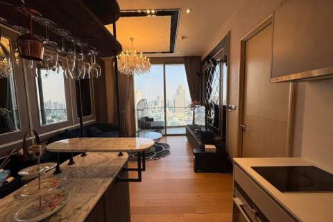 Condominio de 1 dormitorio en Khlong San, Bangkok, Tailandia № 152557 - foto 2