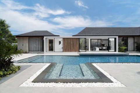 Villa in Phuket, Thailand 4 Schlafzimmer № 152553