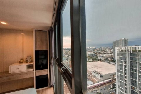 Dúplex de 1 dormitorio en Bangkok, Tailandia № 152556 - foto 7