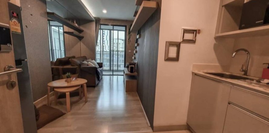 Dúplex de 1 dormitorio en Bangkok, Tailandia № 152556