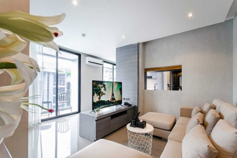Condo in Kamala, Thailand, 2 bedrooms № 46302 - photo 12
